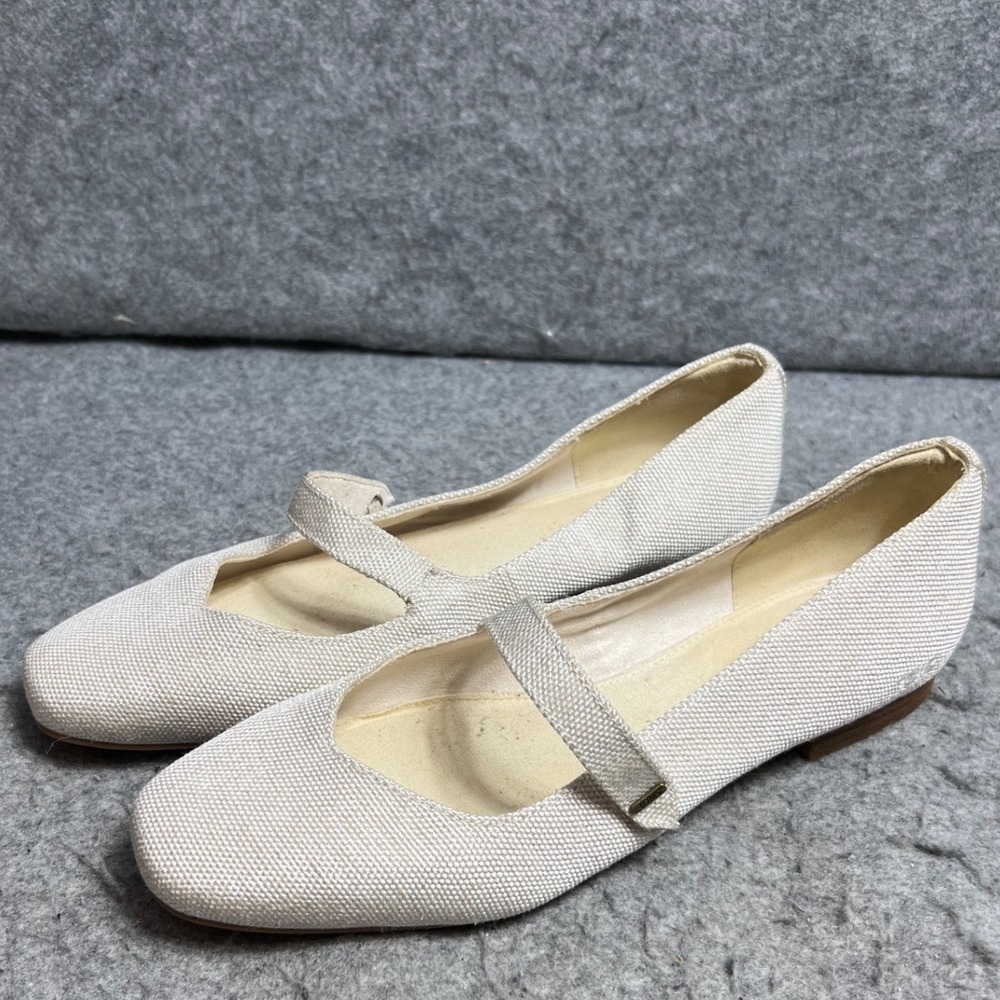 TOMS Juna Cream Canvas Square Toe Mary Jane Flats Shoes Womens Size  9.5